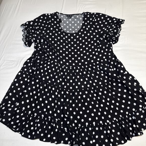 City Chic Black White Dot Tiered Dress Casual Ruffle Short Sleeve Plus Sz 18 NWT - Picture 1 of 10